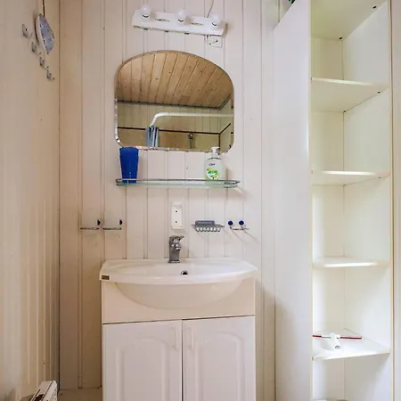 6 Person In Eskebjerg-by Traum